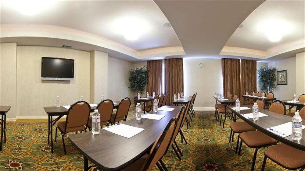 Holiday Inn Express Porterville By Ihg Exterior foto