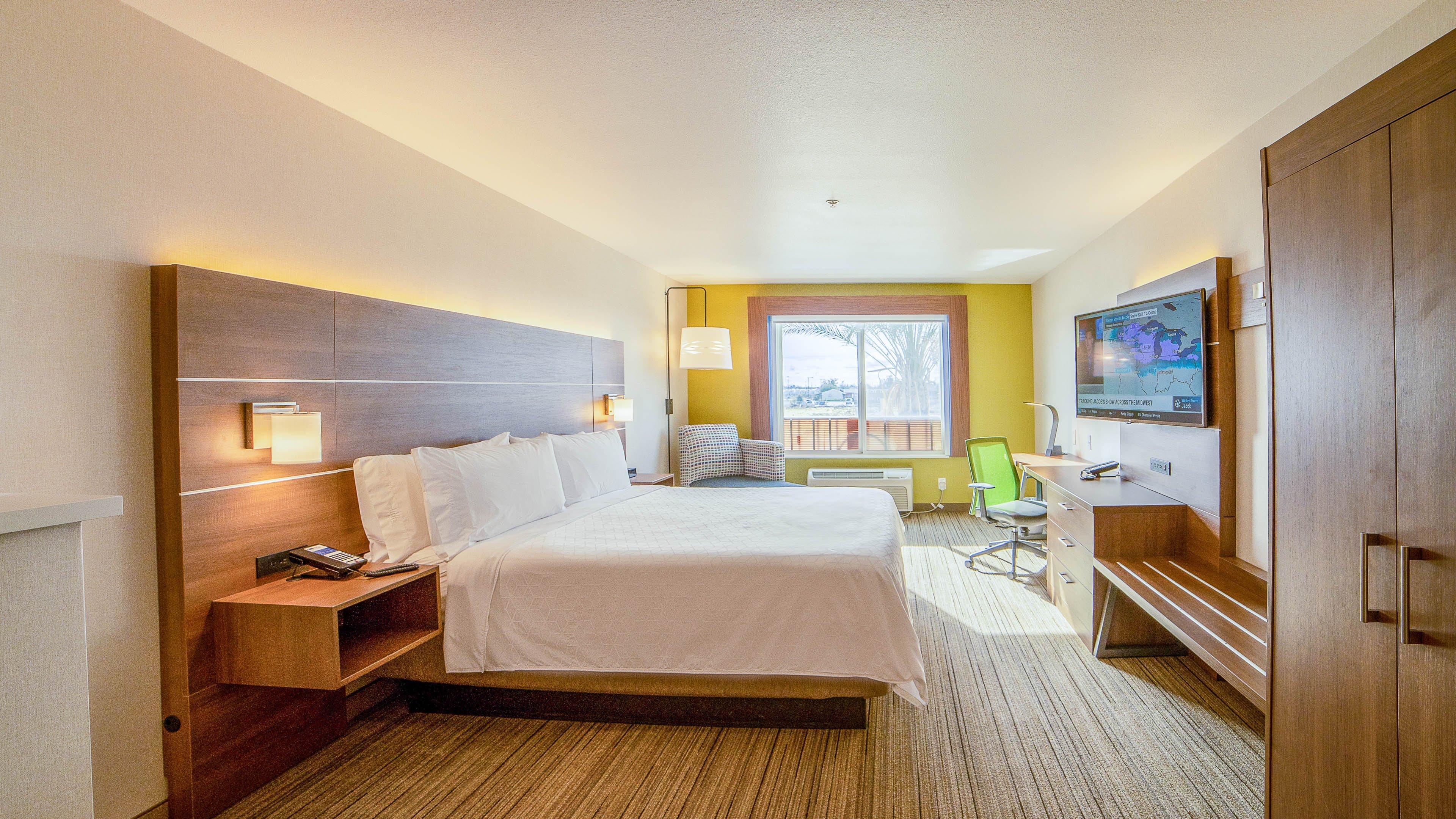 Holiday Inn Express Porterville By Ihg Exterior foto