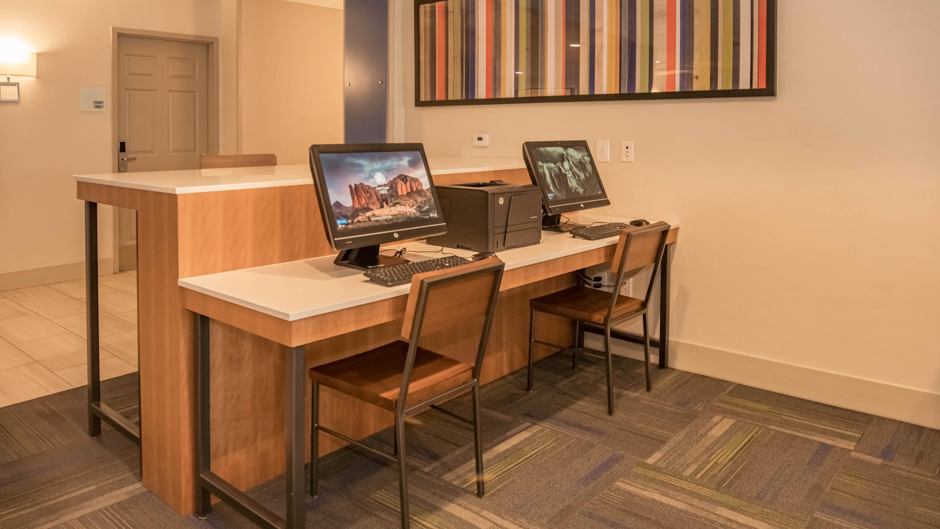 Holiday Inn Express Porterville By Ihg Exterior foto