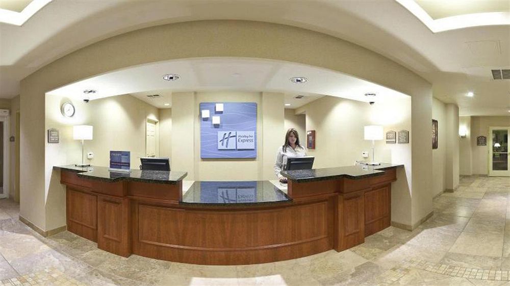 Holiday Inn Express Porterville By Ihg Exterior foto